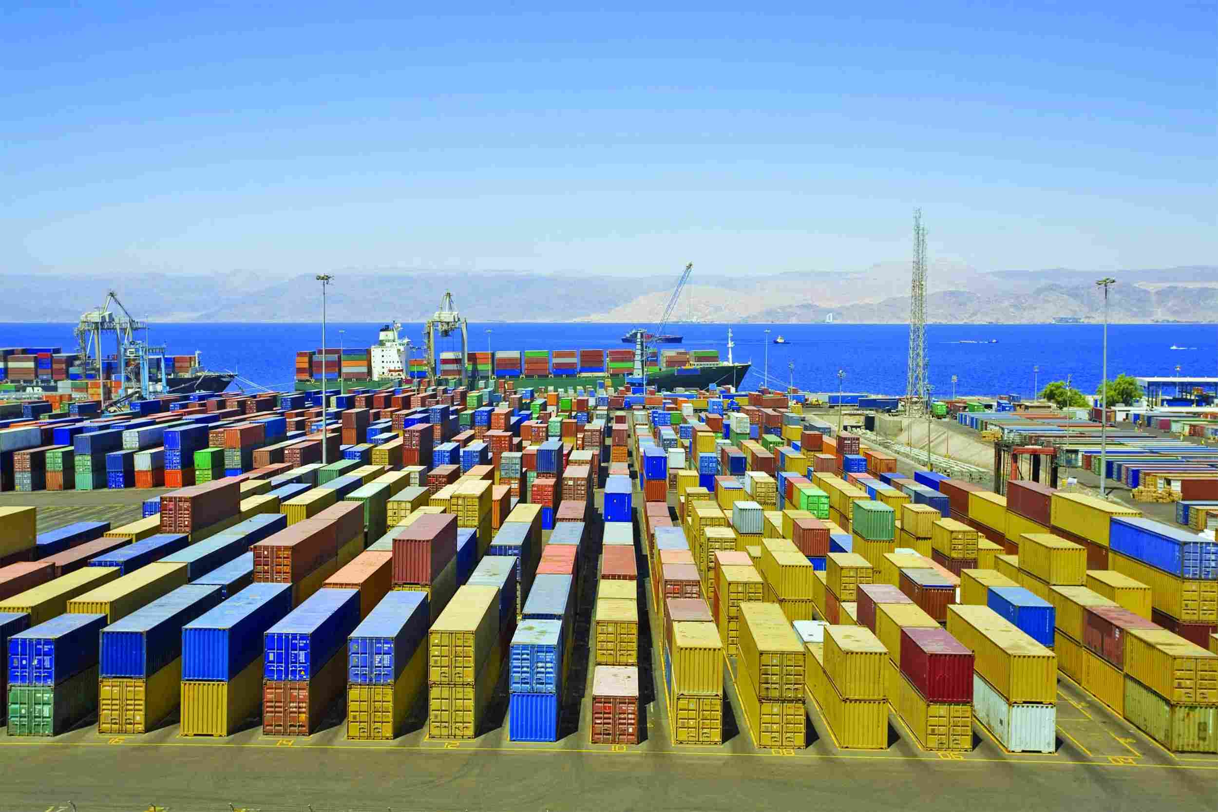 https://www.fanmar.com.br/wp-content/uploads/2015/09/Harbor-warehouse.jpg